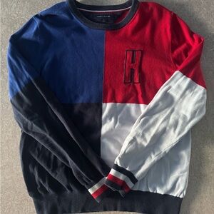 Tommy Hilfiger Red, Blue, Black, and White sweater 100% cotton size:M